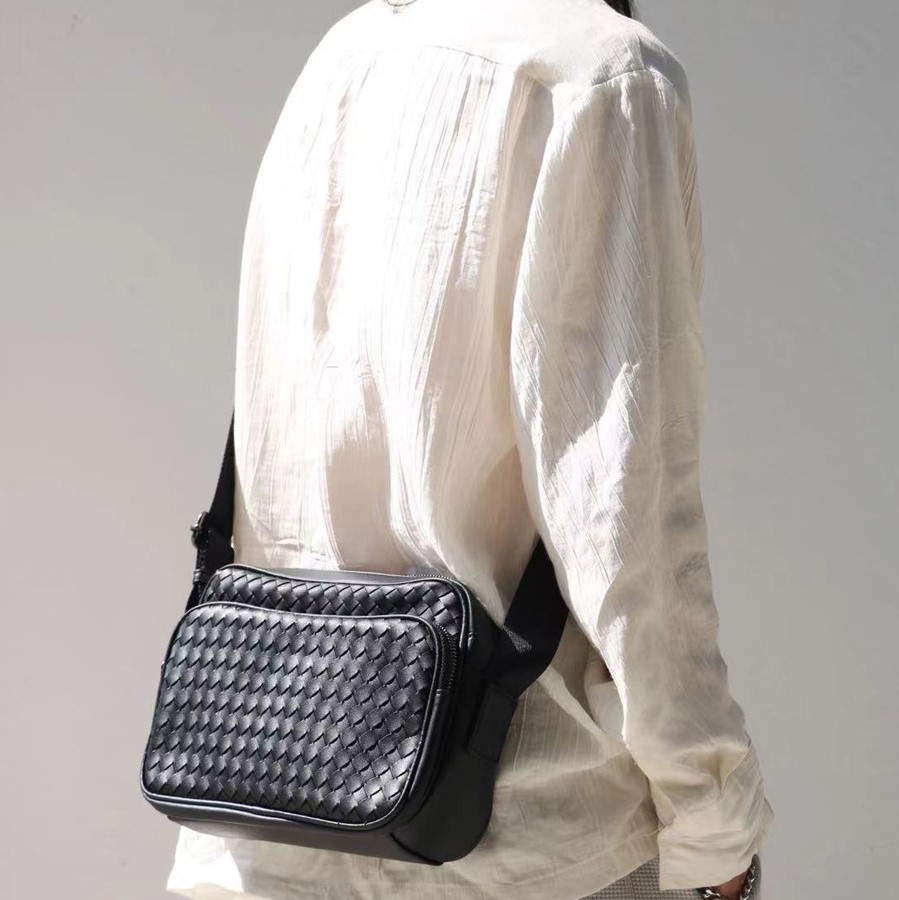 Flap Crossbody Bag Men Sports Bags Outdoor Fashion Shoulder Bag For Man Womens Knitting Women Lady Hand Bag Large Capacity Casual Unisex Wallets DZD24