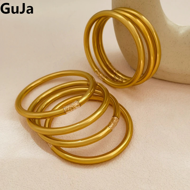 Trendy Jewelry High Quality Plastic Tube Inner Silicone Soft Bracelet For Women Female Gold Color Bangle Accessories 240910