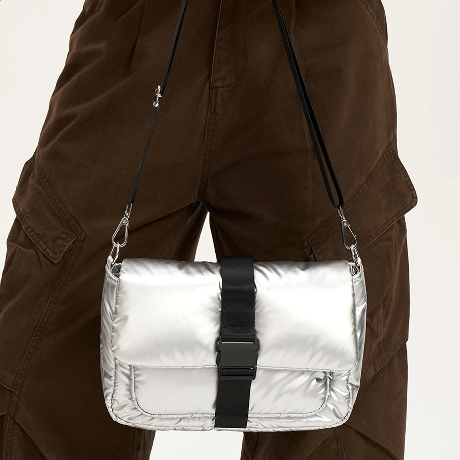 Fashion Silver Square Puffer Bag Padded Women Shoulder Bags Casual Nylon Down Cotton Crossbody Bag Trend Wide Strap Flap Purses 240907