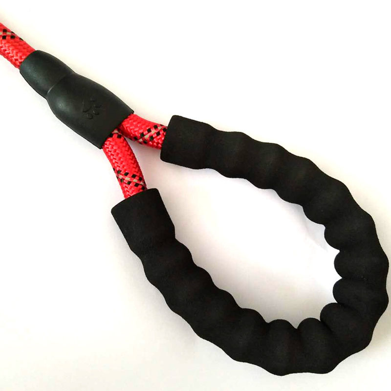 Pet Leash Reflective Strong Dog Leash 1.5M Long with Comfortable Padded Handle Heavy Duty Training Durable Nylon Rope Leashes
