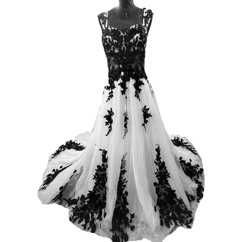 Classic Black And White Wedding Dresses Straps Sleeveless Sweetheart Neck Lace Appliques Long Tulle A Line Bridal Gowns Boho Gothic Vestido de Novia