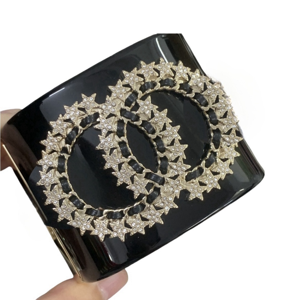 Designer Bracele twide Bracelet Classic Wide Metal Bracelets Bangles Black White Big Open Bracelets Cuffs With Box Birthday jewelry Gift