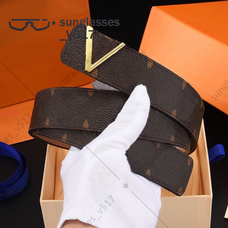 designer belt women Belts for men smooth buckle unisex man woman fashion waistband mens belt Elegant Designer Belt Versatile Style for Male and Female Wear