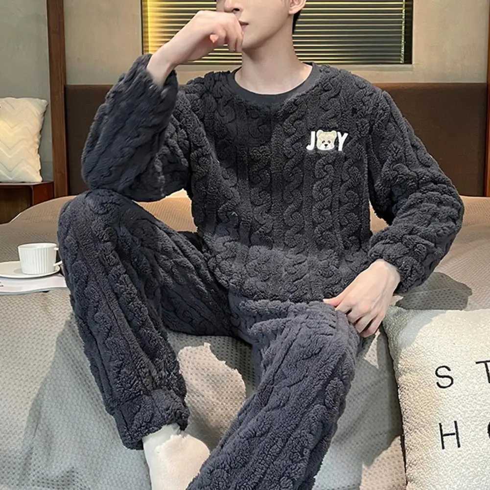 Thickened Homecoat Set Cold Winter Pajamas Mens Winter Pajamas Set with Round Neck Long Sleeve Thick Twisted Texture for Men Y240913