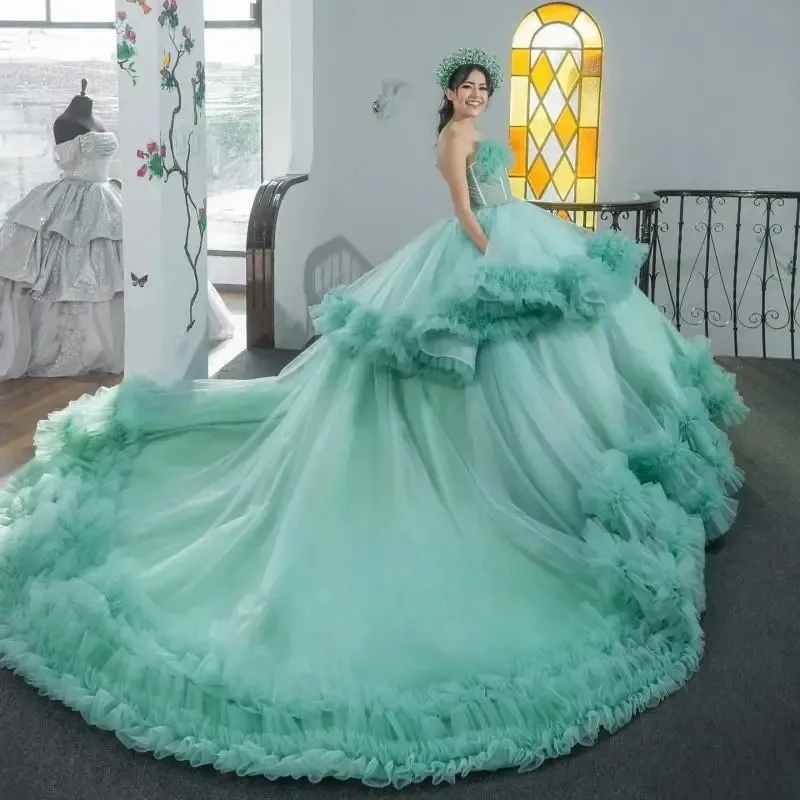 Light Green Quincenara Dresses Off The Shoulder Champagne Tull Tiered Quinceanera XV Sweet 16 Dress Ball Gown Vestido De 15 Anos