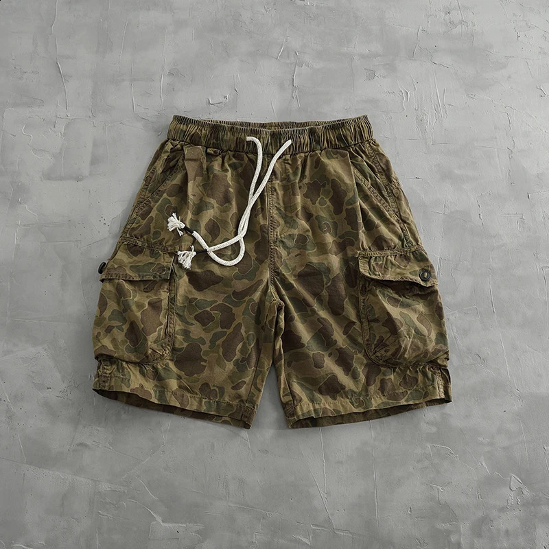 Retro German Speckle Camouflage Workwear Shorts Mens Loose Straight Summer Multi Pocket Casual Half Pants Y2k Youth Male 240911