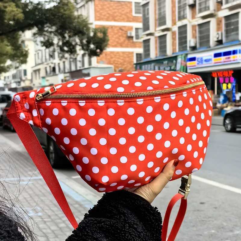 Red white polka dot printed waist bag nylon chest bag outdoor waterproof crossbody bag belt bag sports waist bag with zipper Z240912