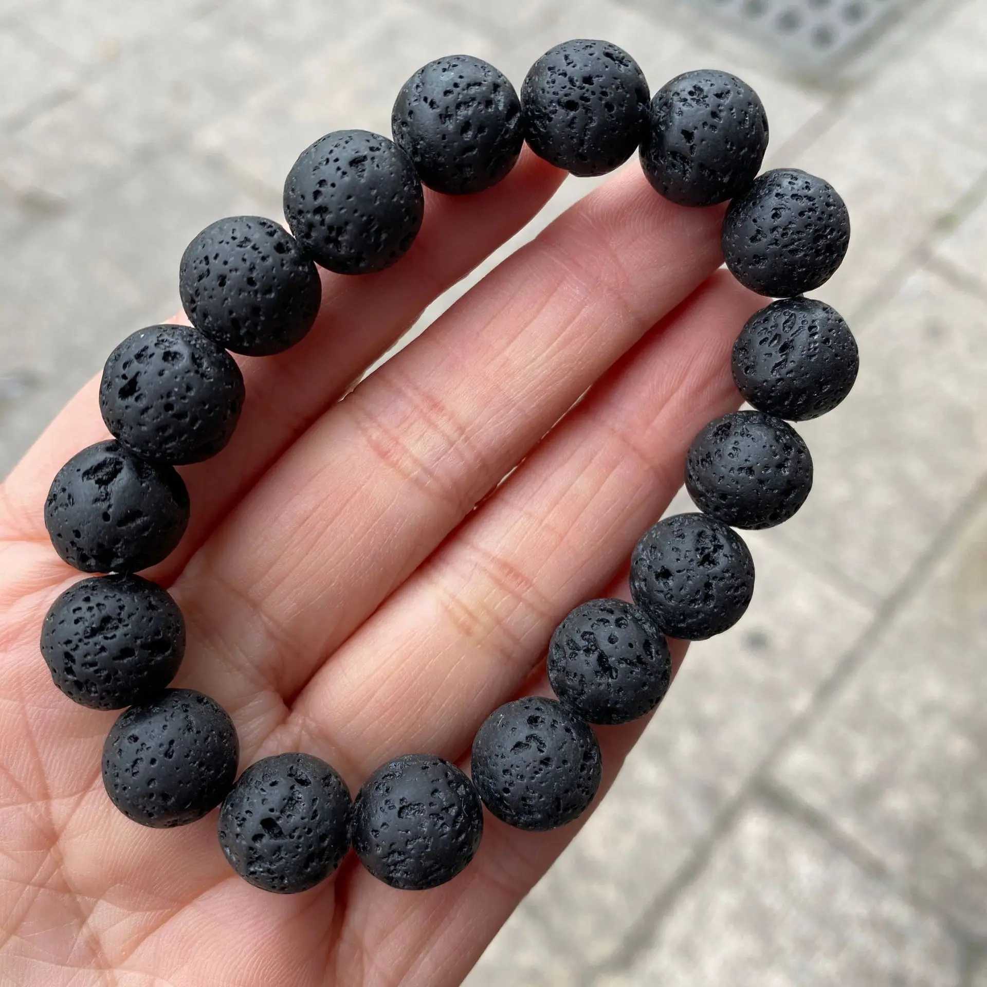 6/8/10/12MM Bead Elastic Bracelet for Men Natural Volcanic Lava Stone Charm Bracelet Jewelry Energy Yoga Pulsera Hombre W240913