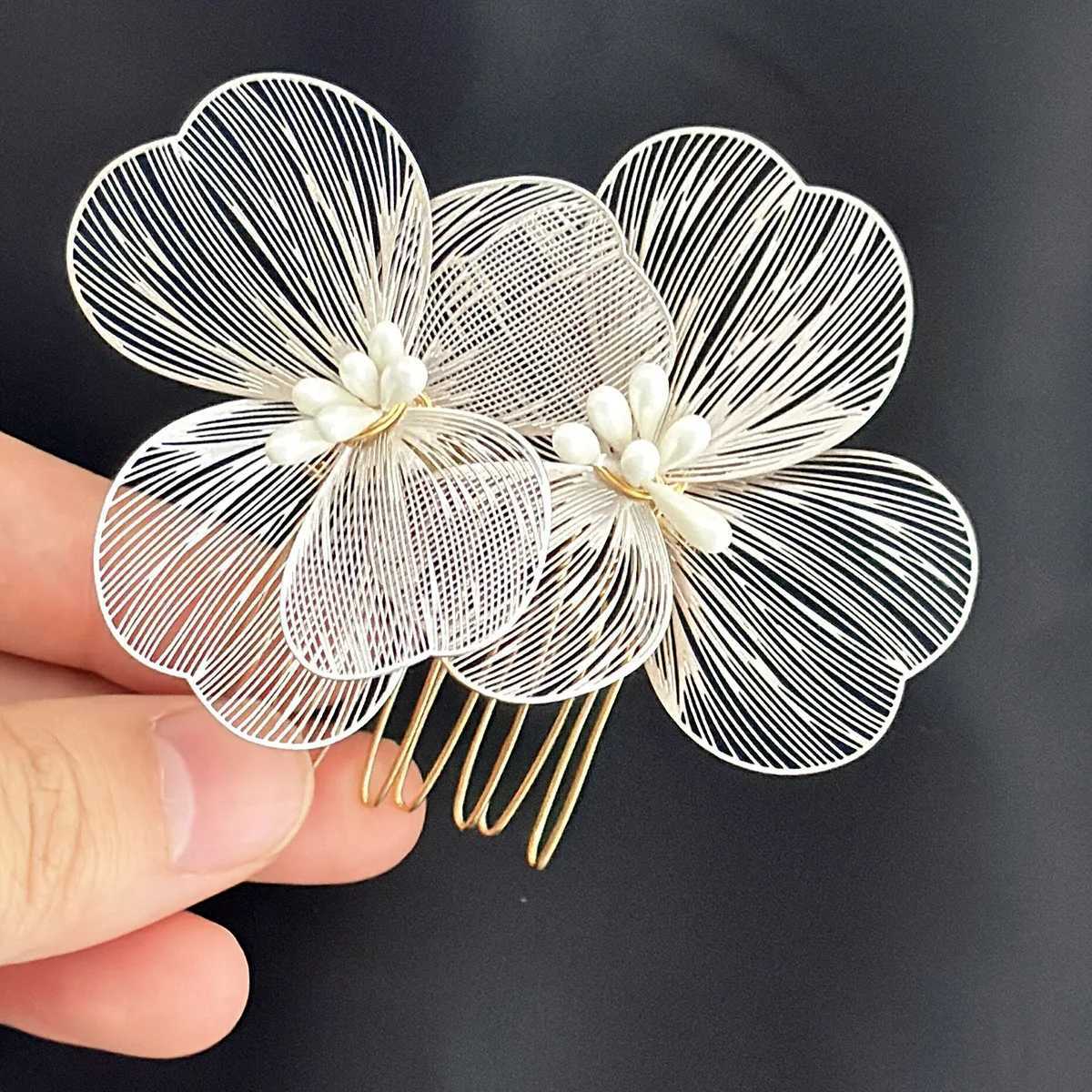Fashion Bride Wedding Hair Combs Alloy Flower Women Hairpin Clips Birthday Party Headpiece Bridesmaid Hairwear JewelryX240913