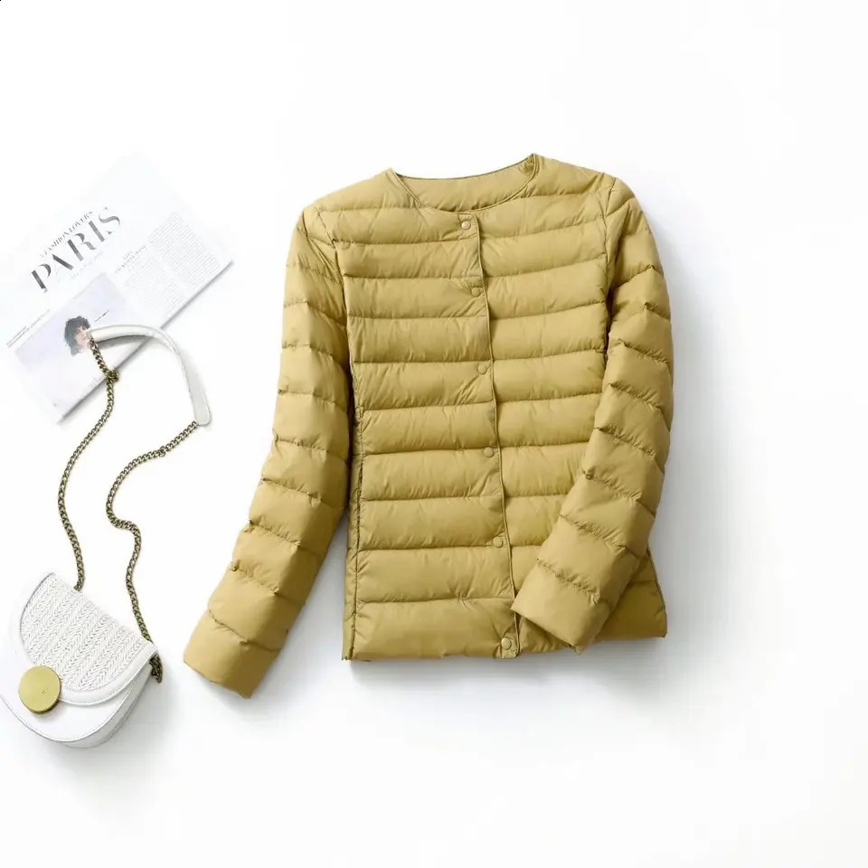 Matt Fabric Ultra Light Duck Down Womens Lightweight Jacket Warm Womens Windproof Jacket Parka Womens Down Jacket Plus Coats 240913