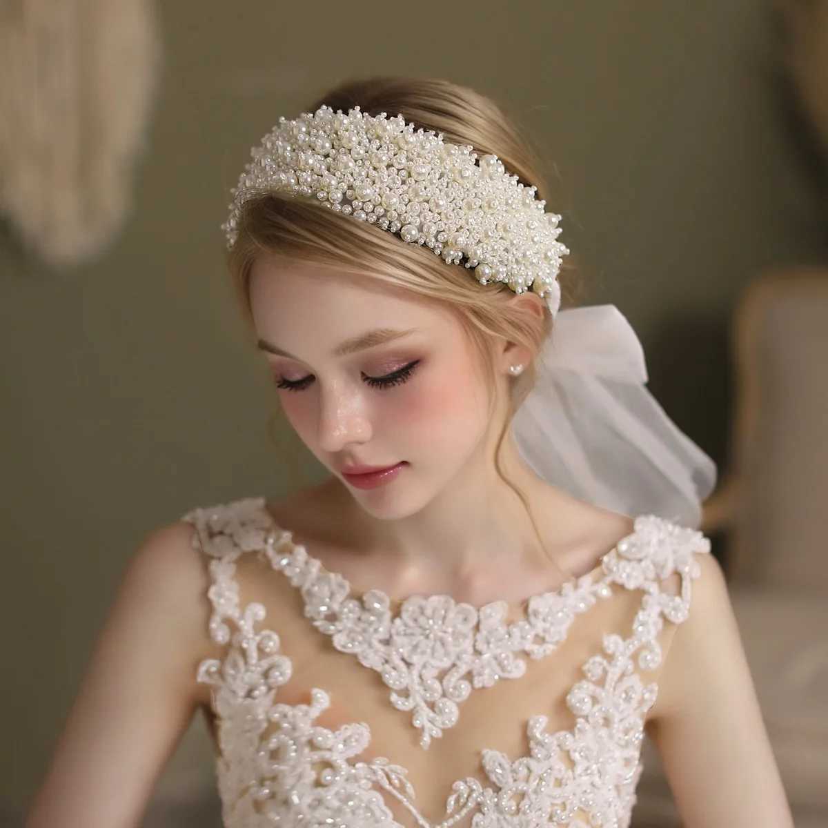 Handmade Pearl Thick Bead Headband For Women Anti Slip Patterned Fluffy Headband Bridal Wedding Hair Accessories GiftX240913