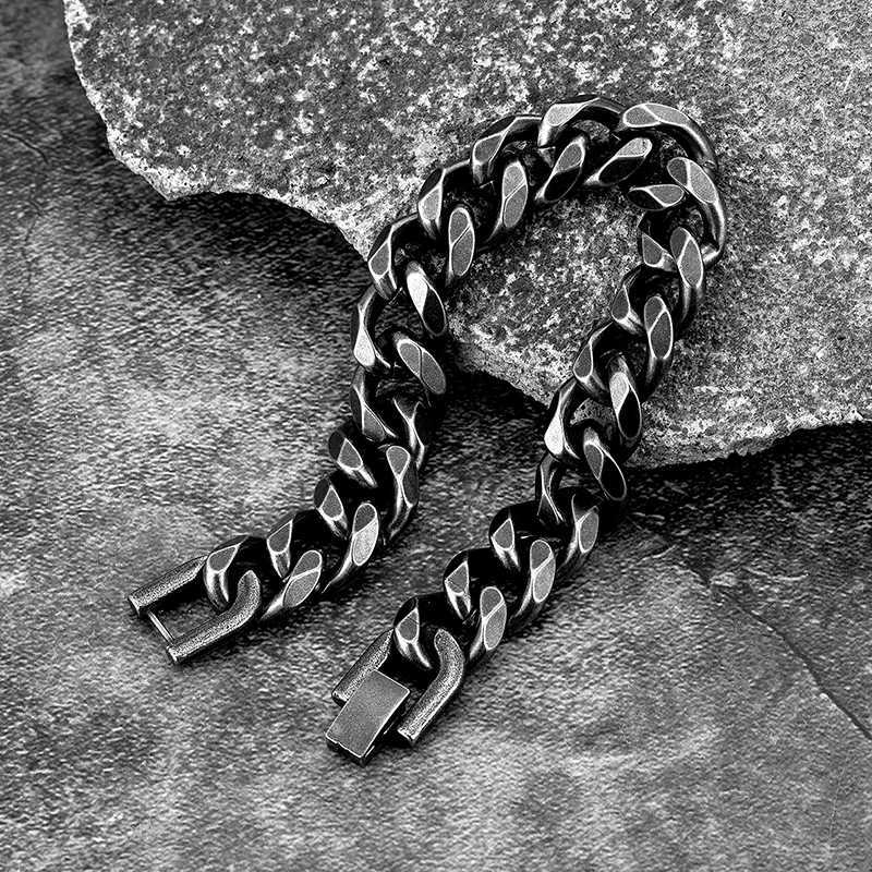 Male Retro Stainless Steel Cuban Chain Bracelet Men Hip Hop on the Fashion hand Jewelry Miami Chain Bracelets For Boy Gift HotX240913