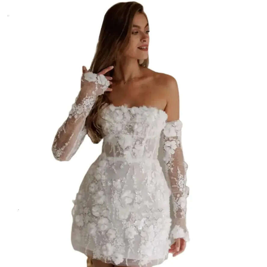 Lace Short Wedding Sheath Mini Dresses D Ral Appliques Romantic Bridal Gown Strapless Corset Beach Boho Bride Dress Spring Summer Modern Robe De Marie