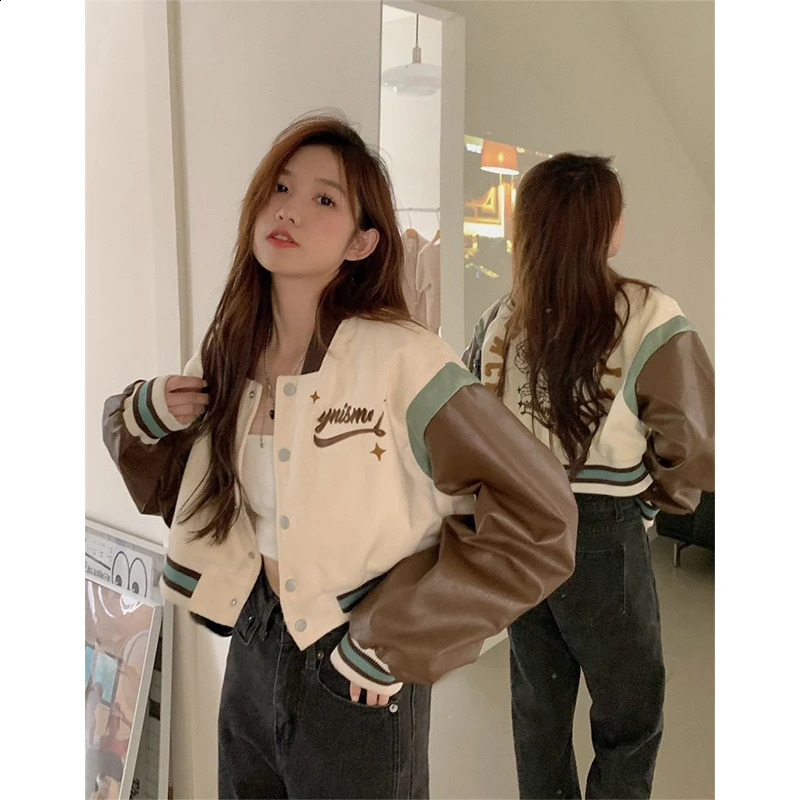 Y2K Cropped Baseball Jackets Women Harajuku Oversized Bomber Coat Streetwear Korean Letter Print Casual Short Outerwear Tops 240904