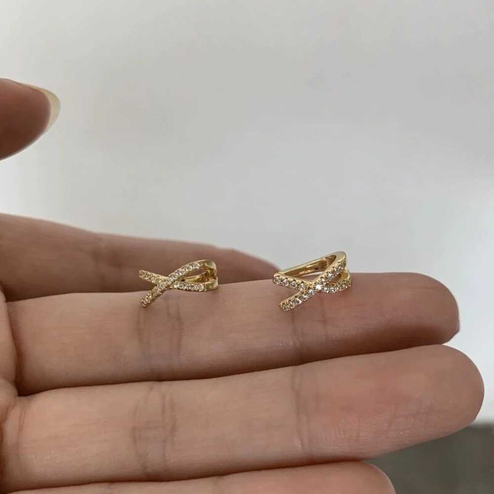 Ear Cuffs Gold Color Women Clip on Earrings Hoop Boho cristal Shiny Fashion Simple Vintage Luxury Designer Y2k Accessories GothX240913