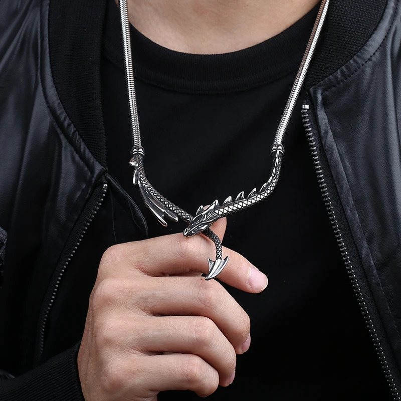 Good Details Fashion Stainless Steel 3D Dragon Necklace Mens Punk Rock Choking Boyfriend and Party Gift Animal Jewelry 240912