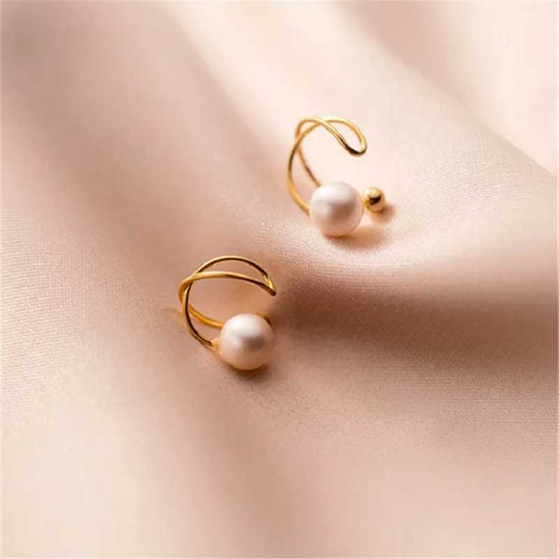 Korean Fashion Small Pearl Clip Earrings for Women Girls Vintage Golden Geometry Ear Cuff Clip Without Pierced Ear Cuff JewelryX240913