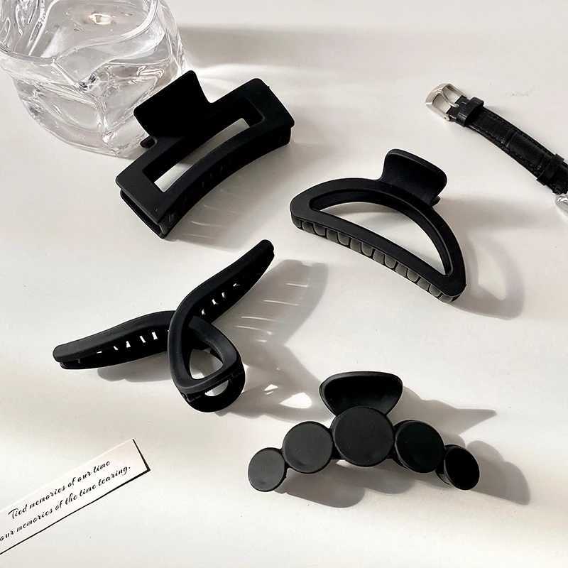 Women Elegant Black Geometric Plastic Hair Claw Lady Sweet Long Hair Holder Toothed Hair Clips Hairpins Fashion Hair AccessoriesX240912