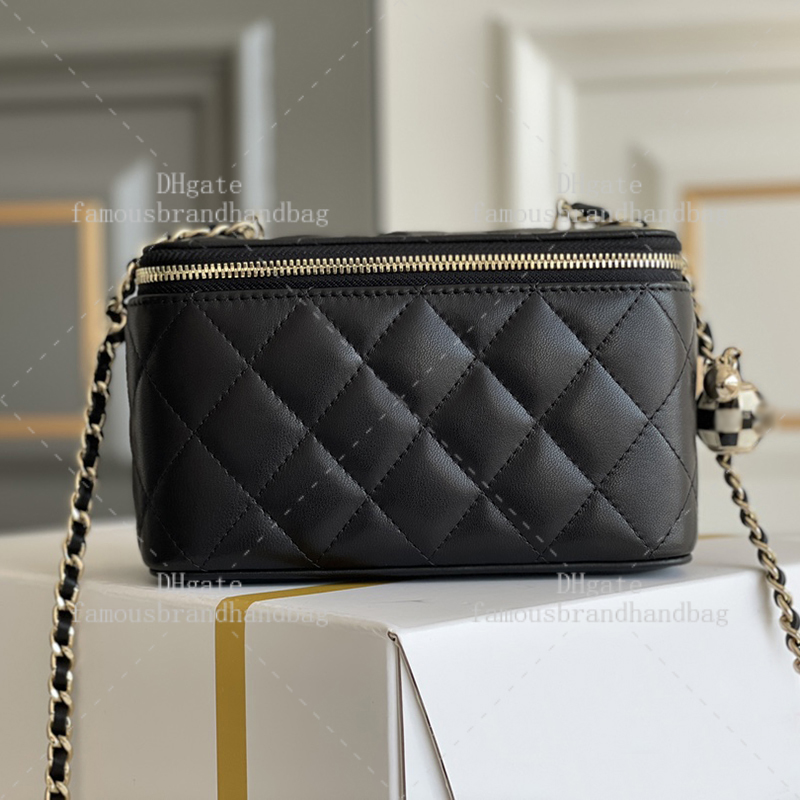 Chain Bag Vanity Case 16CM Mirror Quality Makeup Bag Lambskin Leather Cosmetic Bags Luxury Crossbody Bag With Box 24C19F