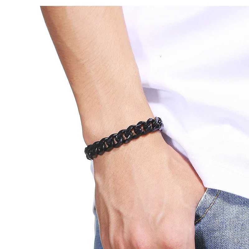 Fashion Stainless Steel Men Curb Cuban Chain Bracelet Women Bracelet On Hand For Couple Unisex Wrist Hand Jewelry Gift PartyX2409