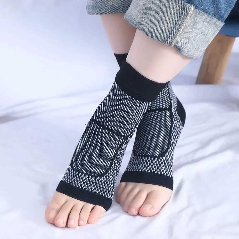 Support Heel Spur Pain Sprained Swollen Reduces Swelling Ankle Foot Support Compression Sleeve Ankle Brace Compression Socks Y240913