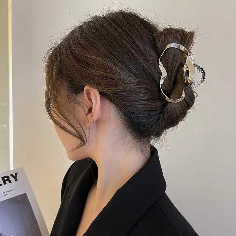 Fashion Elegant Gold Color S-shaped Metal Hairpins Hair Claw For Women Girls Korean Hair Clips Ponytail Clip Hair AccessoriesX240912