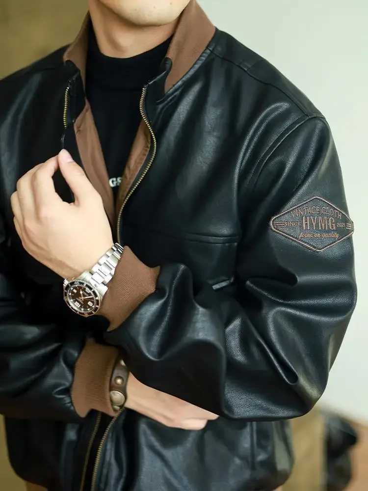 New Mens Leather Jacket American Retro Military Style Leather Jacket Bomber Jacket Fashion Versatile Temperament Fitted CoatX240913