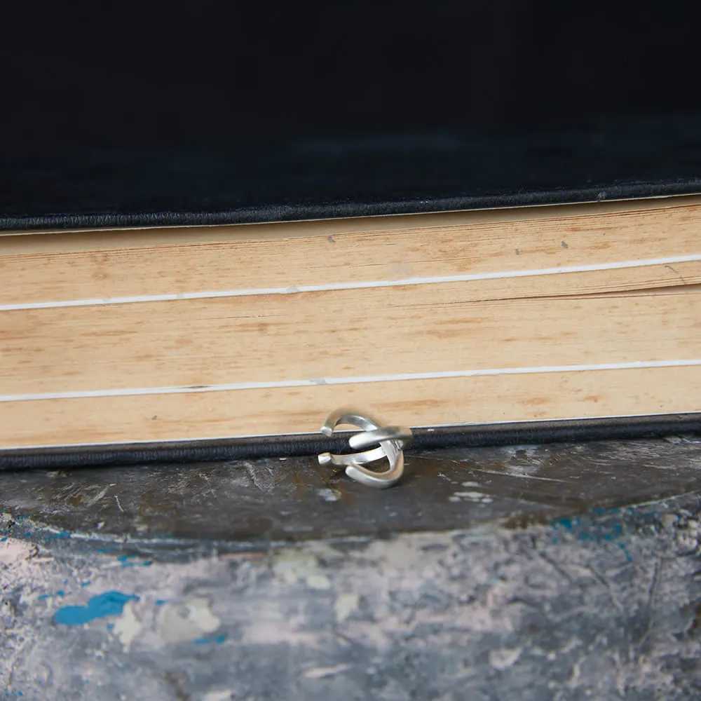 MKENDN 925 Sterling Silver X-Shape Clip Earrings for Women Men Creative Simple C Ear Cuff Non-Piercing Ear Clip Trend GiftsX240913