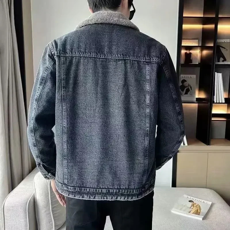 Winter Mens Denim Coat Plush Thickened Lamb Fleece Collar Casual Jacket Large n Feel Loose Men 240905