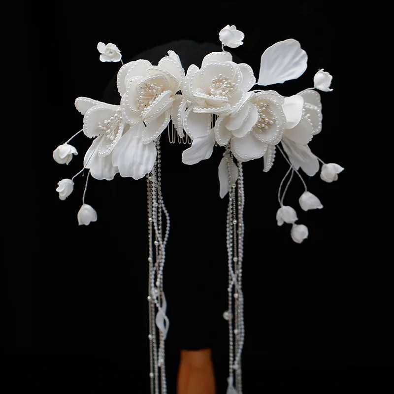 Bridal Satin Pearl Flower comb Beaded Tassel Hairpin Simple and Advanced Wedding Hair Accessories.X240913