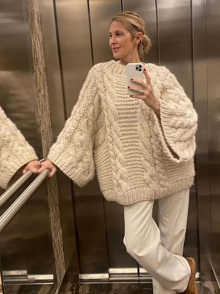 2024 Autumn Winter Oversize Knit Pullover Women Casual Lazy Round Neck Kintted Solid Sweater Female Loose Sleeves Knitwear Lady 240912