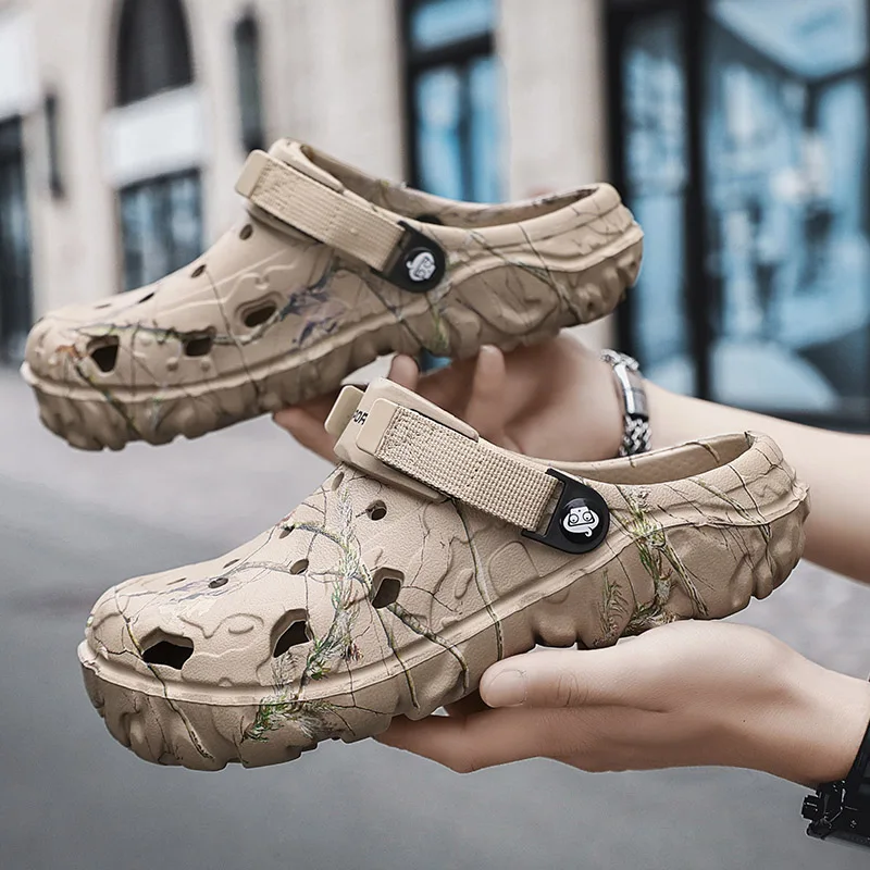 hot Men's Summer Outdoor Foam Clogs: Breathable, Lightweight Garden & Water Sandals for Comfort and Style