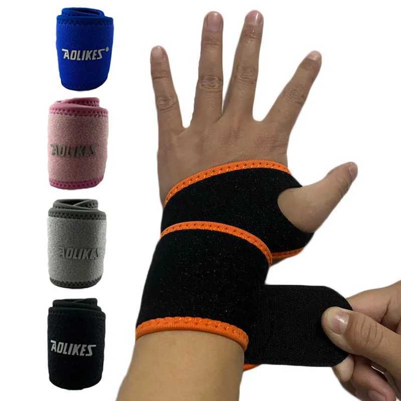 Wrist Support 1Pcs Sports Wristband Gym Strap Wrist Brace Support Hand Wraps Wrist Protector Compression Carpal Tunnel Wrist Band for Fitness z240913