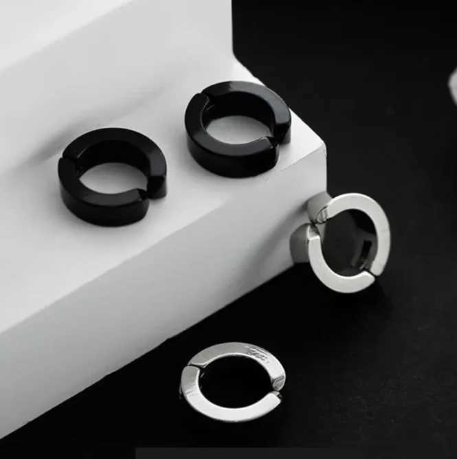 2 Pcs Stainless Steel Clip On Earrings For Women Men Black Gold Color Cross Gothic Punk Rock Drop Pendiente Non Piercing JewelryX240913