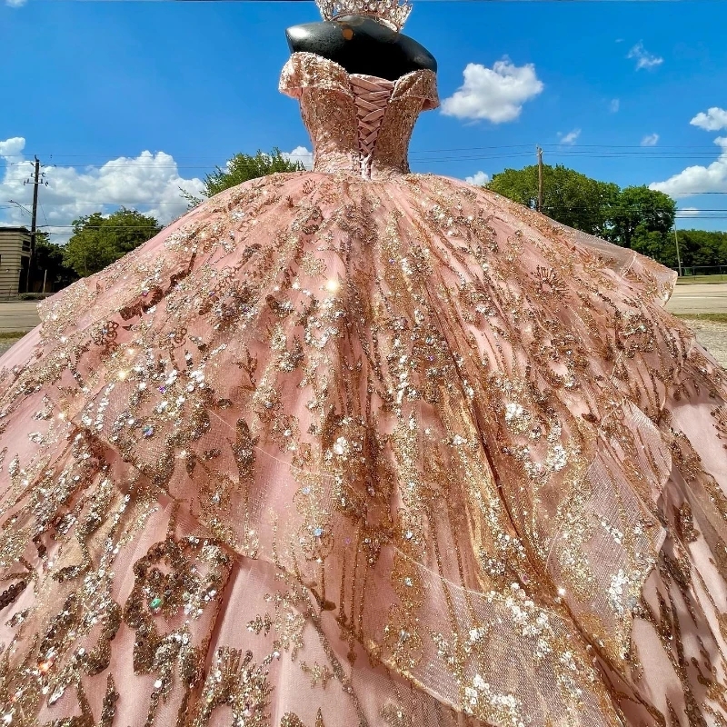 Pink Princess Quinceanera Dresses Off the Shoulder Ball Gown 2024 Sweet 16 Dress Beads Gold Appliques Lace Tull Vestido 15 De Anos