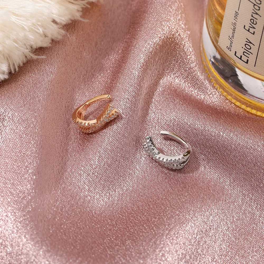 Korean Zircon Small Ear Cuff Set Ear Clips Vintage Gold Color Earcuff Cute Cartilage No Pierced Clip Earrings Womens JewelryX240913