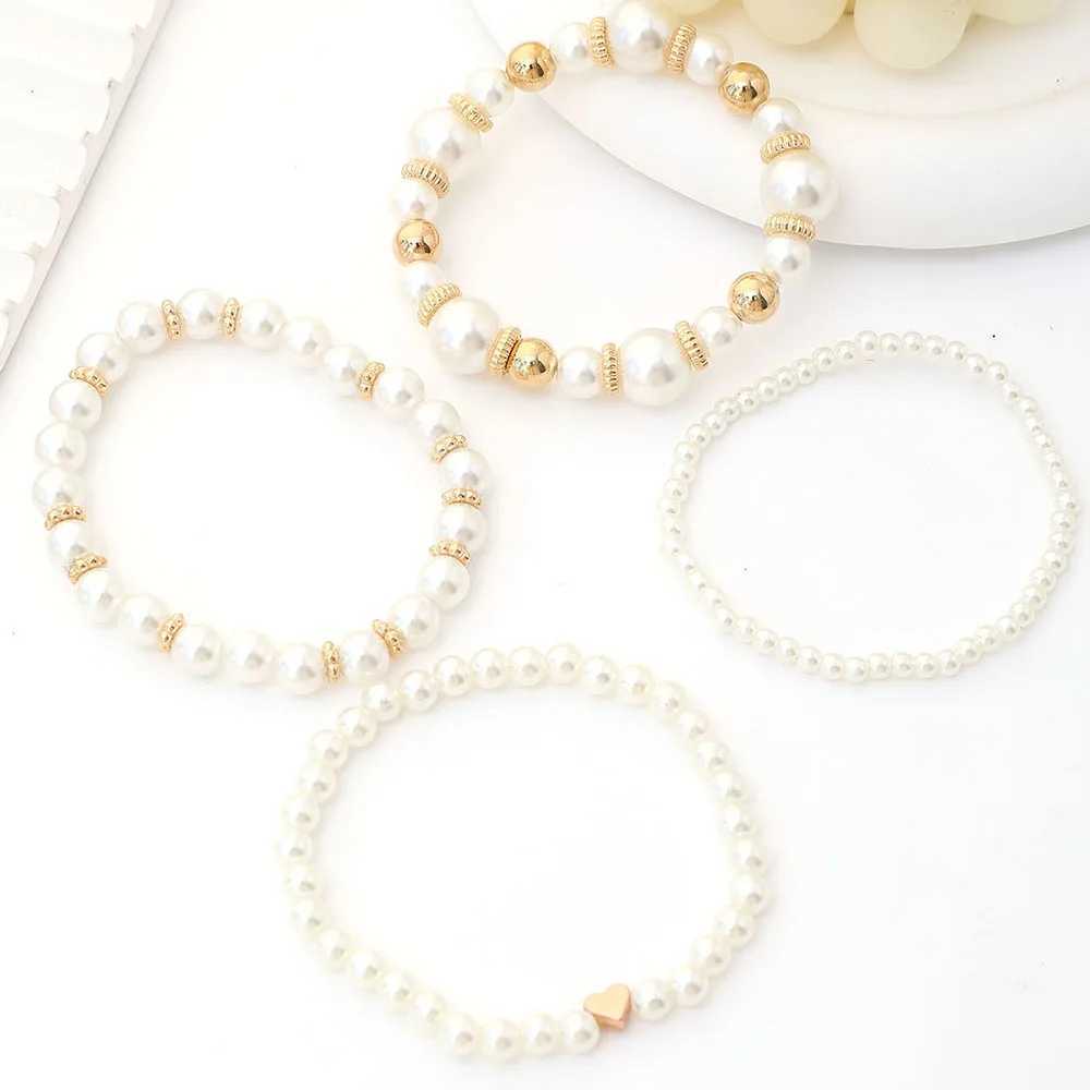 4pcs/Set Simple White Faux Pearls Beads Beaded Heart Temperament Bracelet Set Elegant Handmade Hand String Jewelry Accessory W250121