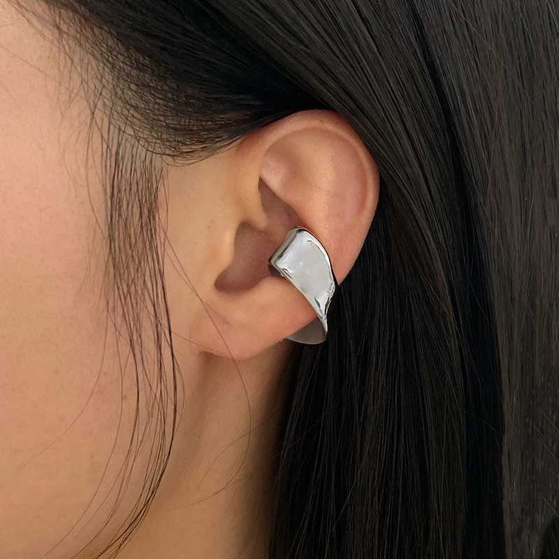 Bilandi Modern Jewelry European and American Design Metal Clip Earrings For Women Party Gifts Cool Earcuff Accessories NewX240913