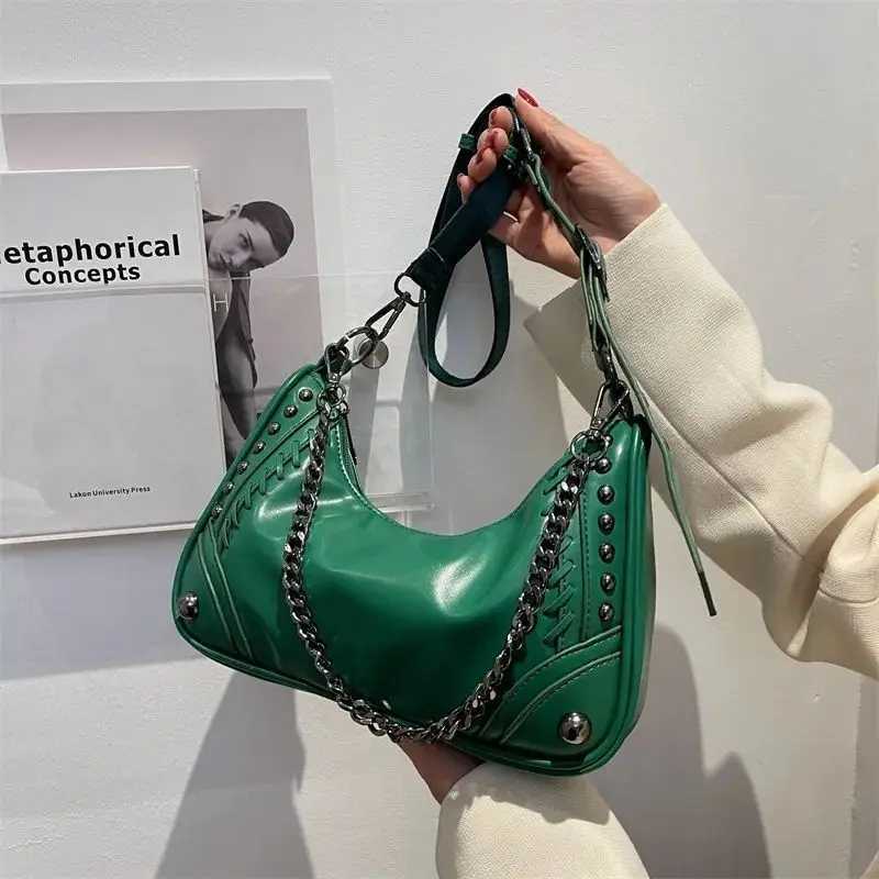 Gothic Bag Vintage 2024 Fashion Moto Biker Shoulder Rock Style Metal Chain Pu Leather Casual Handbags for Women 240913