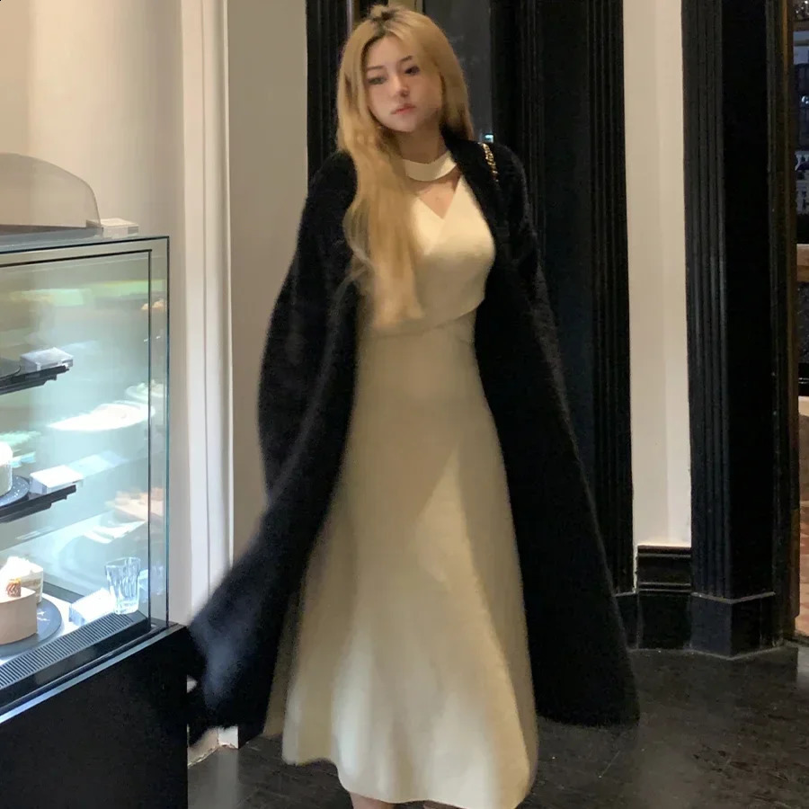 Soft Waxy Knitted Cardigan Sweater Women Autumn and Winter Loose Large Size Slim Lazy Wind Mink Velvet Long Coat 240904