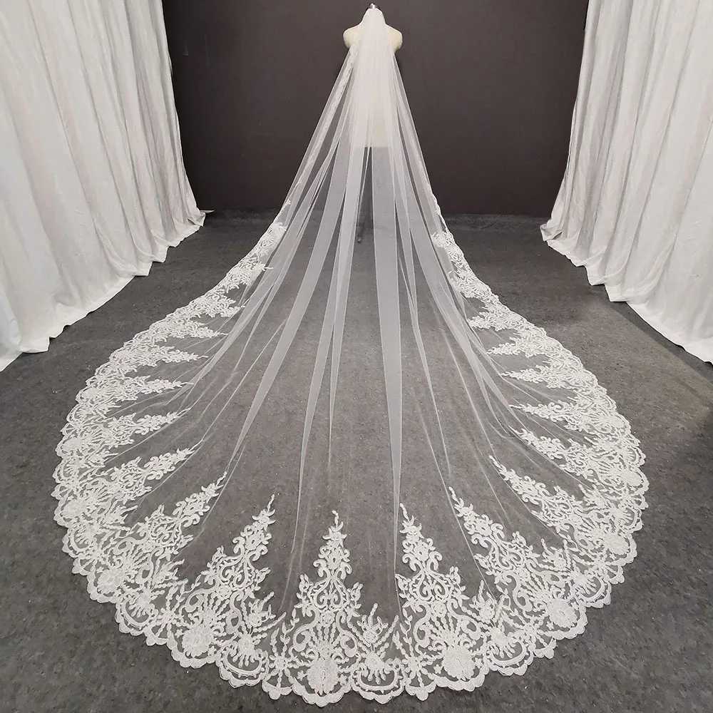 Real Photos Long Lace Bridal Veil with Comb 3.5 Meters 1 Layer Cathedral White Iovry Wedding Veil Wedding AccessoriesX240913