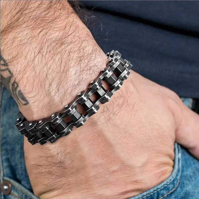 Stainless Steel Biker Chain Bracelet Mens Bracelet Link Chain Motorcycle Bicycle Style Bracelets Fashion Punk Bangles JewelryX240913