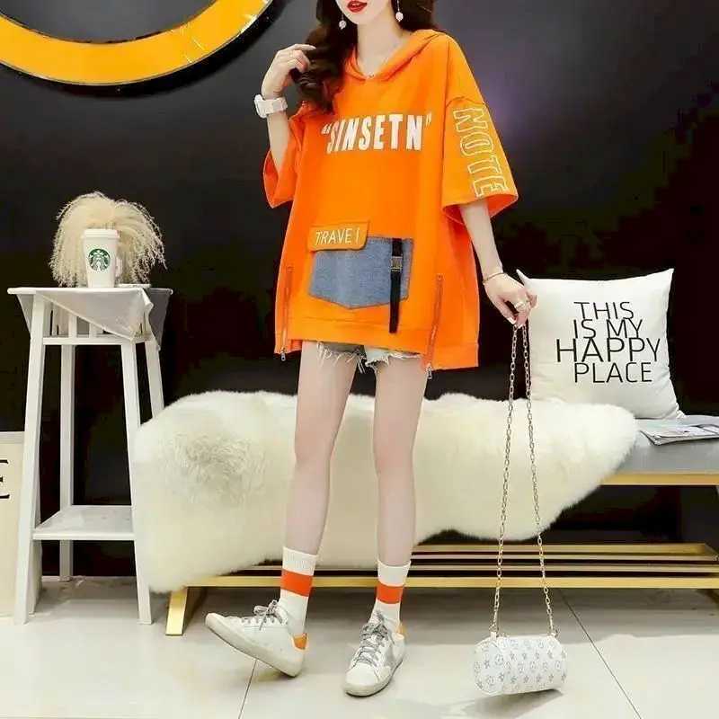 Design Sense Split Short-sleeved T-shirt Women Korean Large Size Five-point Sleeves Hoodie Loose Mid-length Hooded Tops Summer M240912