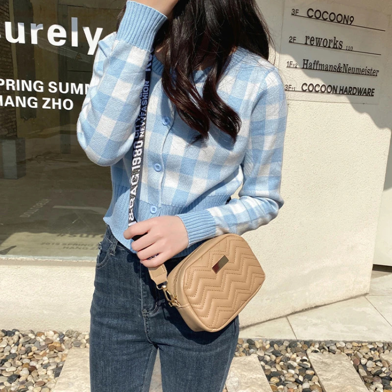 2025 Women's Messenger Trend Personalized Design Women's Bag Gge Embroidery Camera Women's Fashion Makeup Bag Shoulder Cross Body Bag P