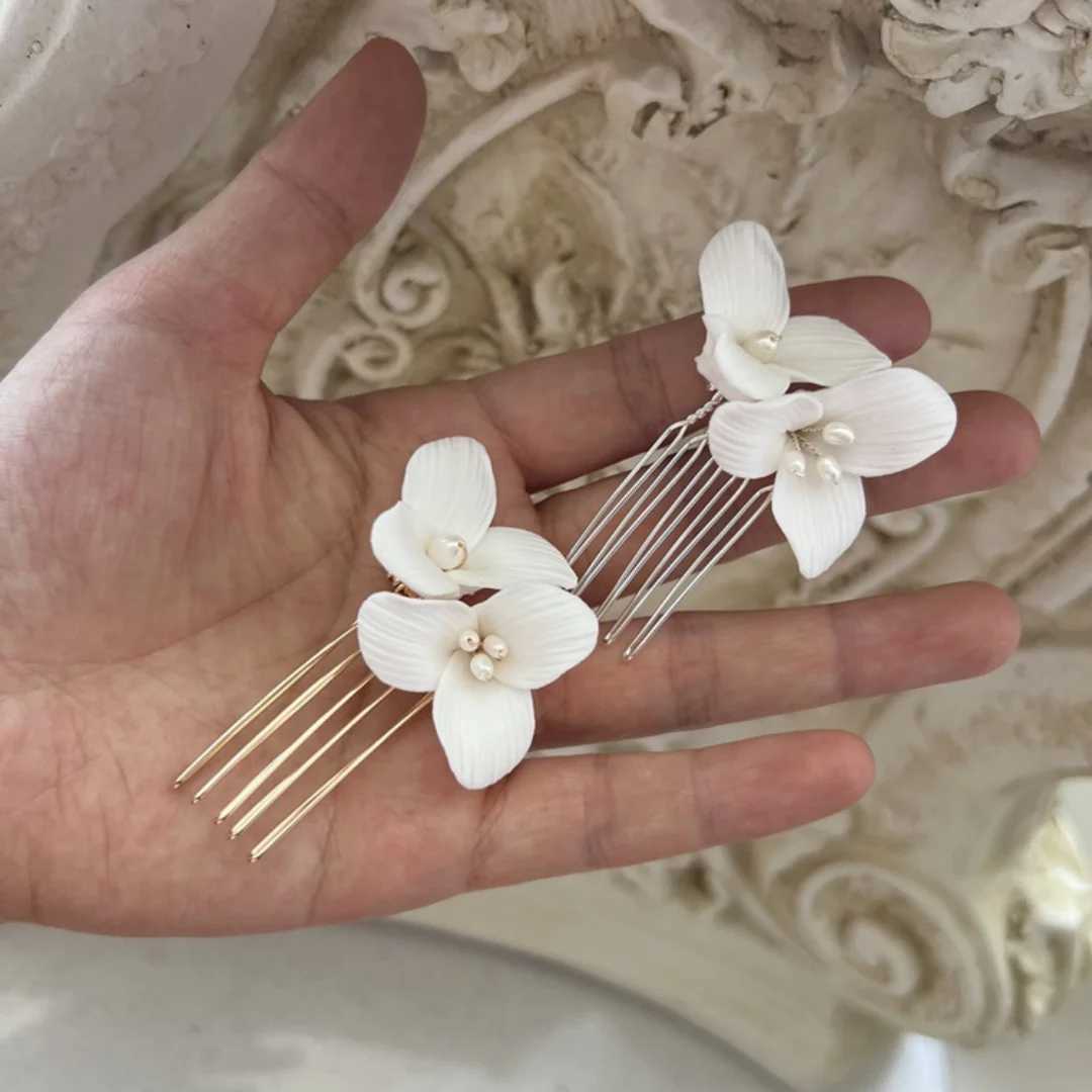 Simple Wedding Hair Combs White Ceramics Flower Designed Floral Pearls Headpieces Women Bridesmaids Party Hair Jewelry AccessoryX240913