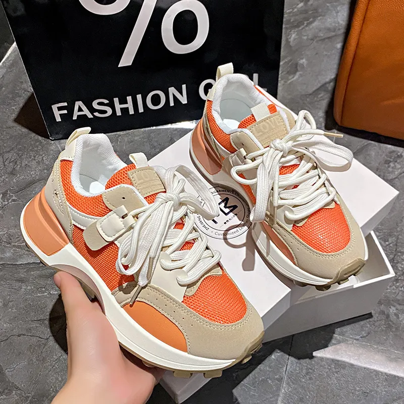Spring and Autumn New Thick soled Forrest Gump for Korean Edition Fashion Dad Trendy Commuting Women Casual Sports Single Shoes