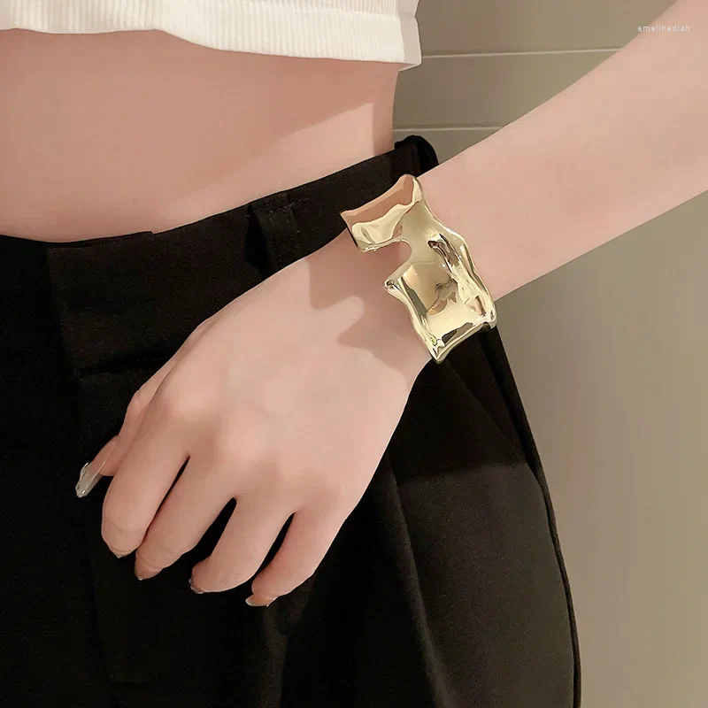 Bangle 2024 Punk Textured Plated Gold Bracelets For Women Unique Metal Wide Cuff Open Adjustable Charm Jewelry