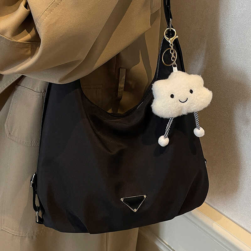 designer womens bag internet celebrity tote bag large capacity backpack womens 2024 new highend fashion commuting single shoulder backpack