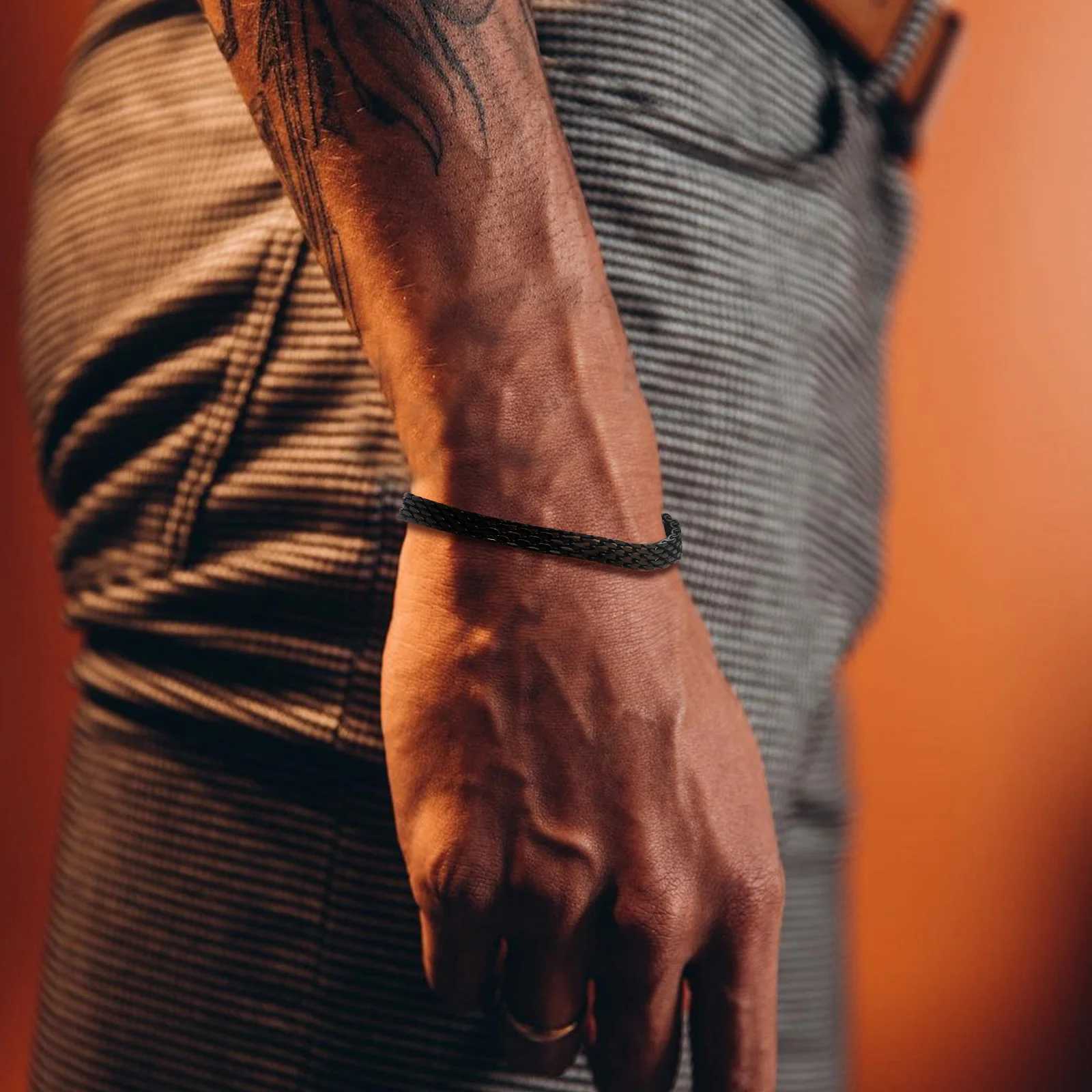 Vnox Lightweight 6mm Unisex Chain Bracelets Black Gold Color Mesh Links Chain Wristband for Women Men Dainty Simple JewelryX240913