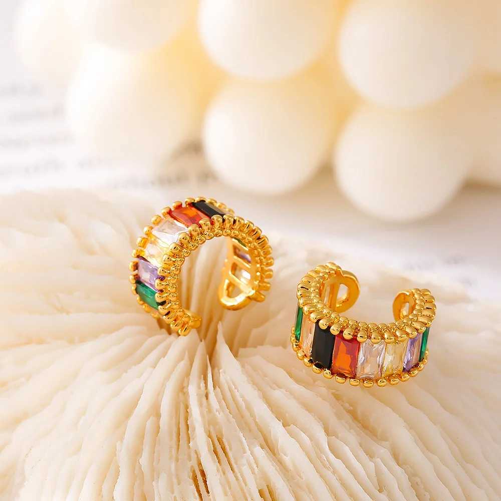 Copper Hollow Personality Small Earrings Womens Colorful Square Glass Stone Bohemian Ear Clips Luxury Designer Jewelry GiftX240913